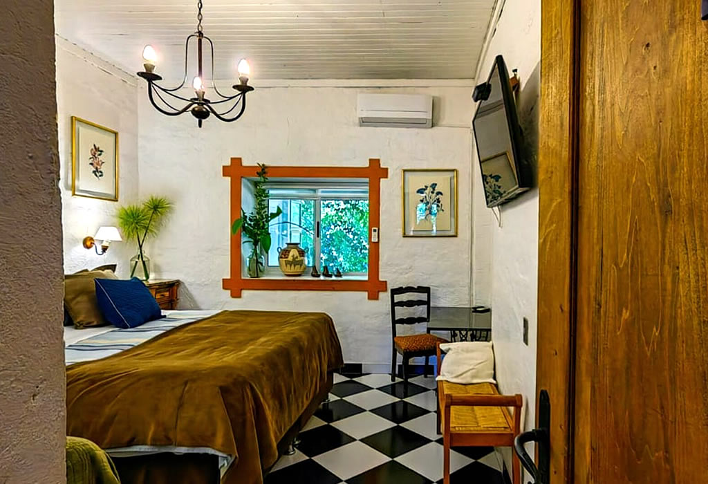 Habitación Familiar con Vistas al Jardín